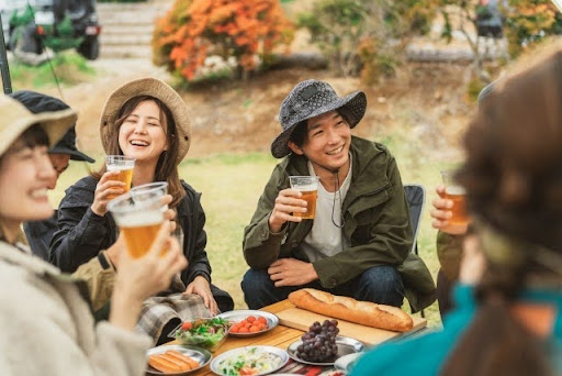 pic03 BBQをする男女